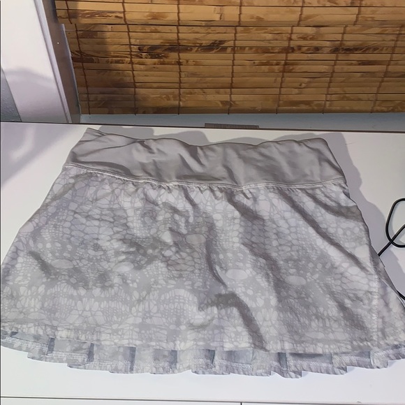 lululemon athletica Dresses & Skirts - grey and white lululemon skirt